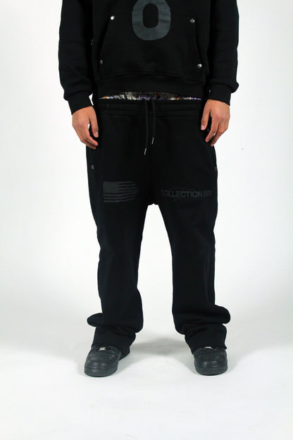 001 SWEATS BLACK
