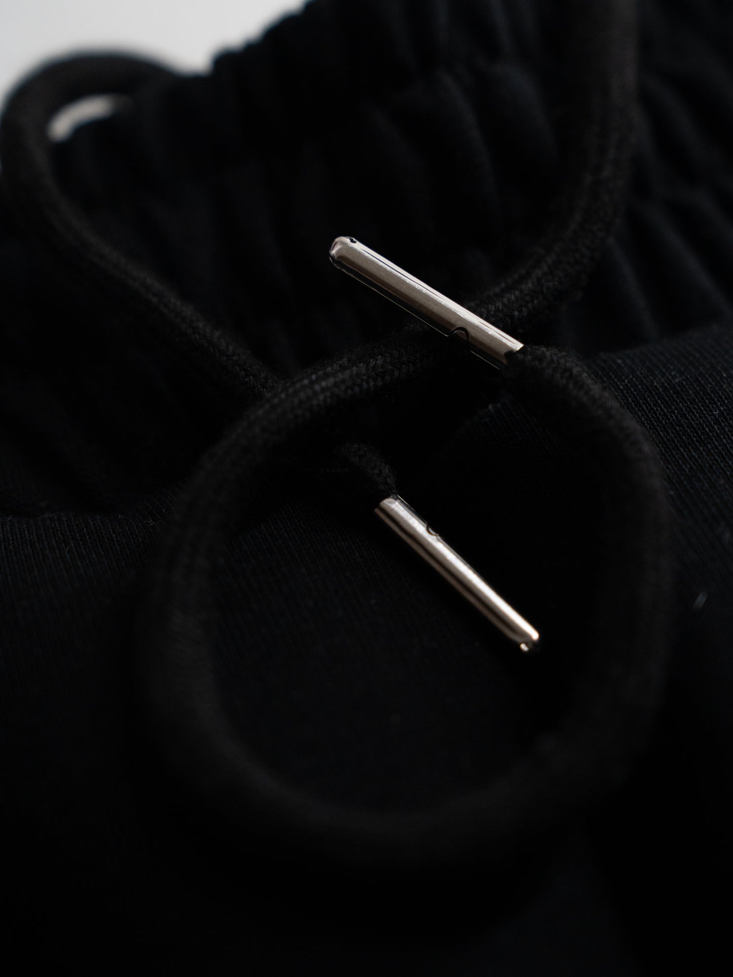 BLACK BUBBLE SWEATS